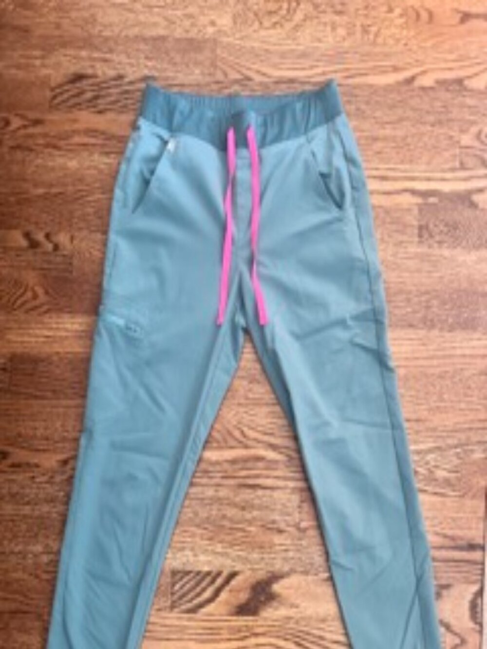Figs LIMITED EDITION Hydrogreen Zamora Jogger Scrub Pant in Small